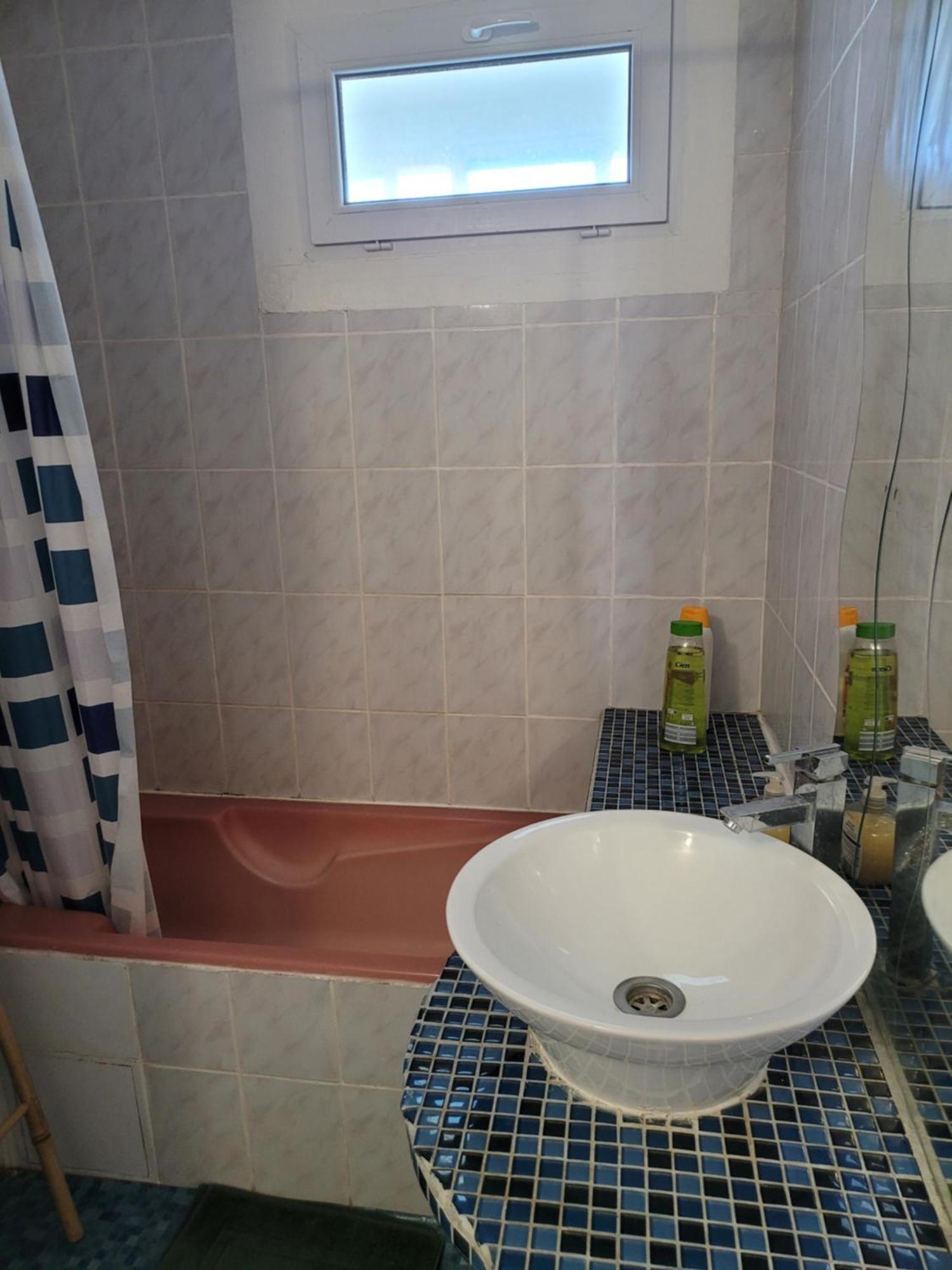 Appartamento Elegant Apparemment 60M2 Climatise Avignone Esterno foto